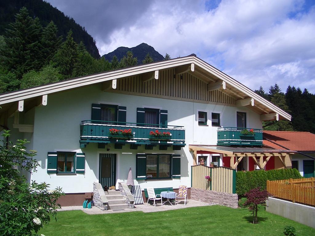 Apartamento Hausmenneweger Annaberg im Lammertal Habitación foto