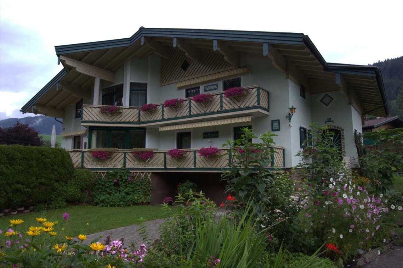 Apartamento Hausmenneweger Annaberg im Lammertal Exterior foto